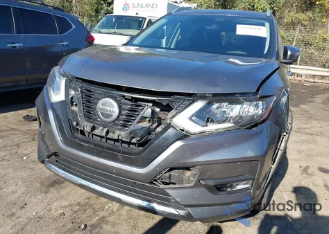 2019 Nissan Rogue Sv z USA, uszkodzony, nr VIN JN8AT2MT7KW503735